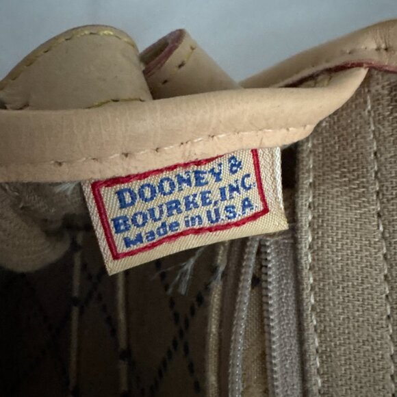 Dooney & Bourke Vintage Tan and Cream Equestrian Crossbody Bag - Picture 7 of 13